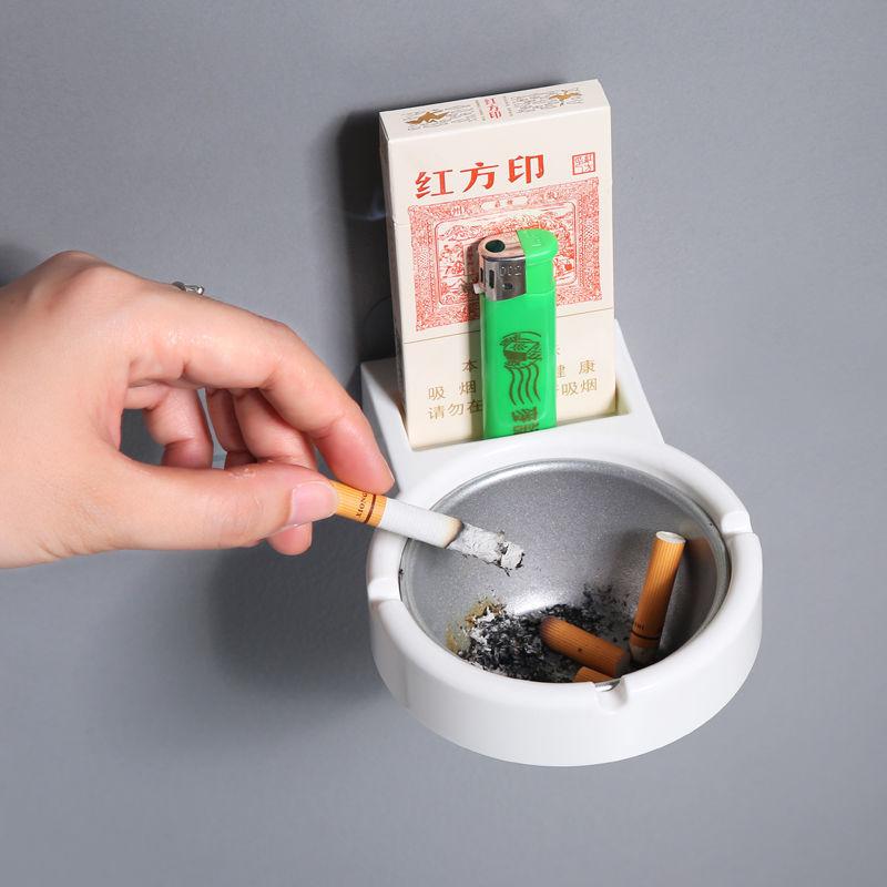 Creative ashtray free suction cup