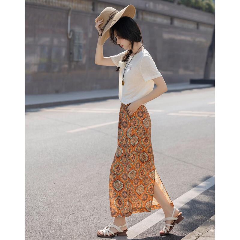 Demana Women's Lyocell Blend Printed Skirt Set