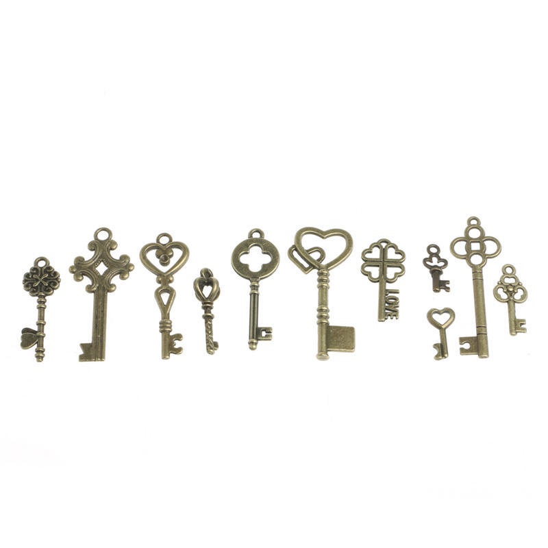 20Pcs Vintage Silver Skeleton Key Pendant Heart Bow Lock Steampunk Set