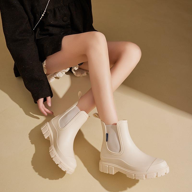 Fashion medium tube rain shoes women's rain boots Martin boots non-slip water boots waterproof shoes adult wading overshoes