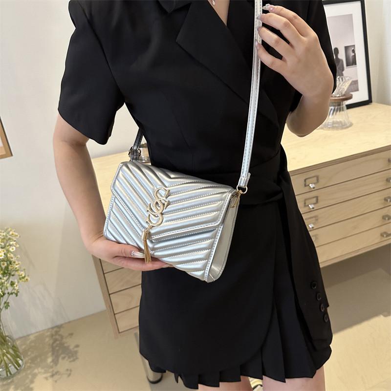 Stylish And Elegant Pu Small Square Crossbody Bag For Women With Chic Chain Strap