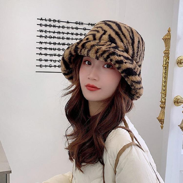 Zebra Grain Ornamented Hats with Flat Top & Wide Brim for Winter Warm Keeping