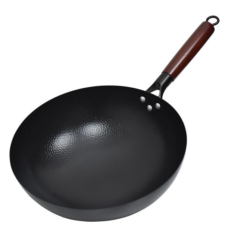 Traditional Fish Scale Pattern Wrought Iron Wok