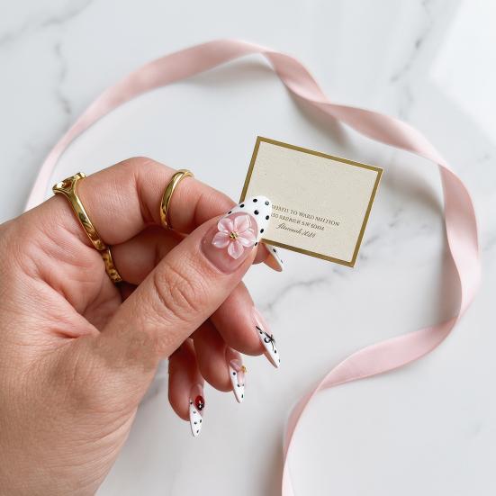 1 Set Flower Ladybugs Dotted Press on Nails Spring 3D Floral Stick-on Fake Nails Removable Full Cover Almond Glue on False Nails for Women