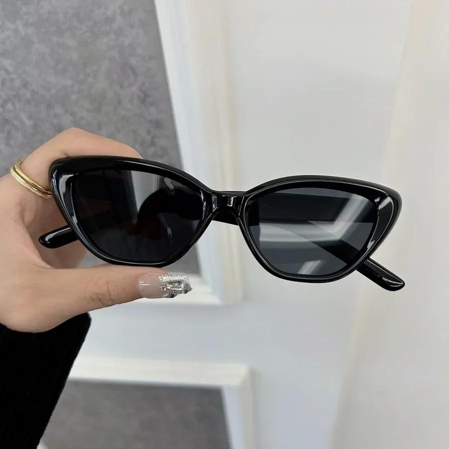 Fashion Cat Eye Sunglasses Women Men Brand Designer Cool Sun Glasses Female Outdoor Colorful Travel