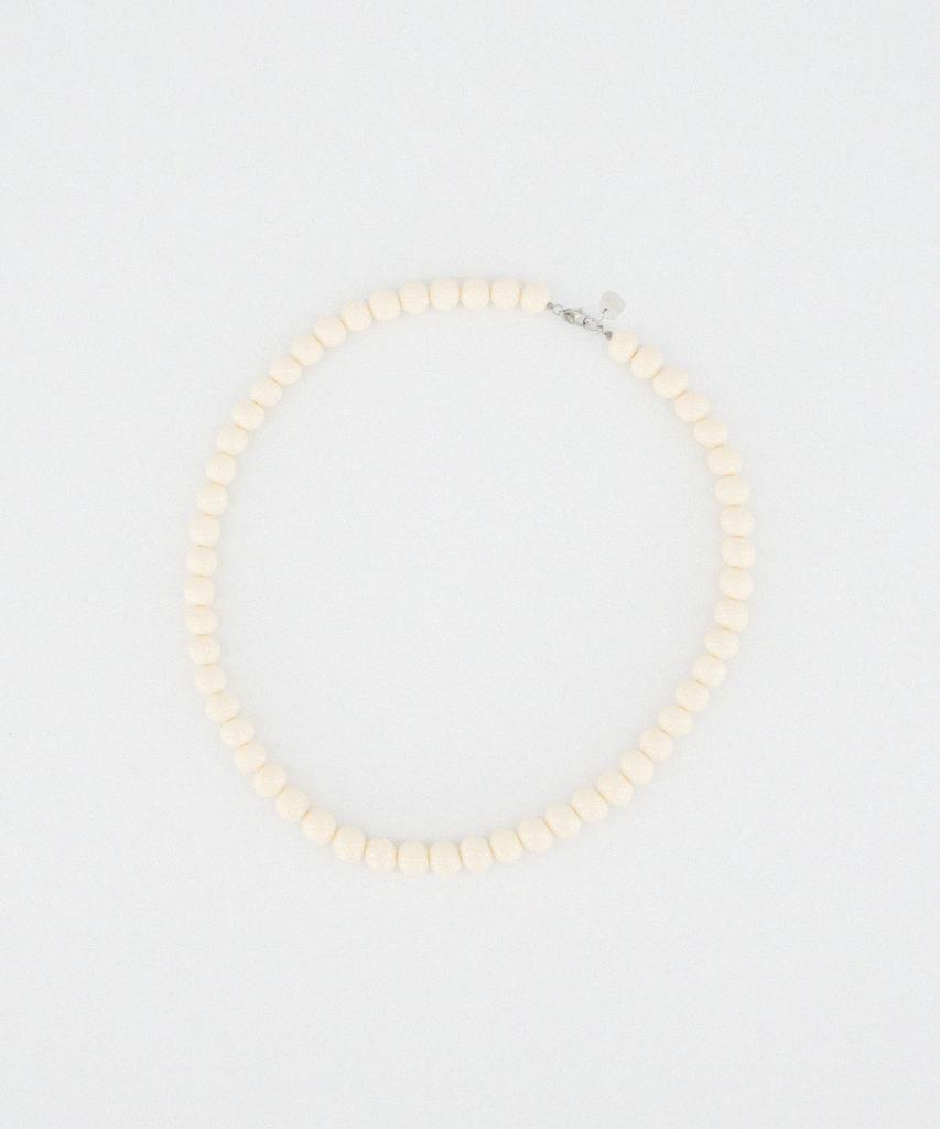 Douhab Pebble – Foam Necklace