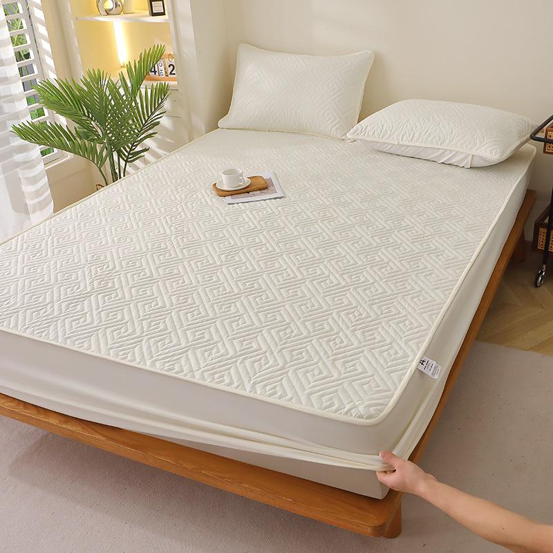 1PC Home Mattress Cover Waterproof Thickened Quilted Waterproof Bed Cover Breathable Fitted Bed Sheet  (No Pillowcase)