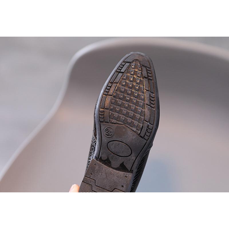 Scarpe in Pelle da Ragazzo Primavera e Autunno Nuove Stile Britannico Stringate Scarpe Singole per Bambini Scarpe Nere da Performance per Bambini e Studenti