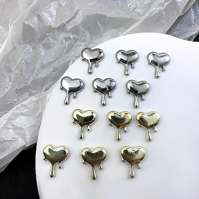 10Pcs/Bag Alloy Lava Love Nail Art Jewelry Gold Silver 3D Diy Nails Accessories Professional Supplies Metallic Heart Decorations
