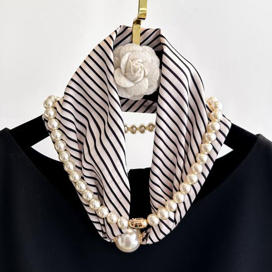 Sciarpa da Donna Stampa a Righe Perla Sintetica Fibbia Magnetica Texture Morbida Liscia Sciarpa Estiva Versatile Sottile Accessorio per il Collo