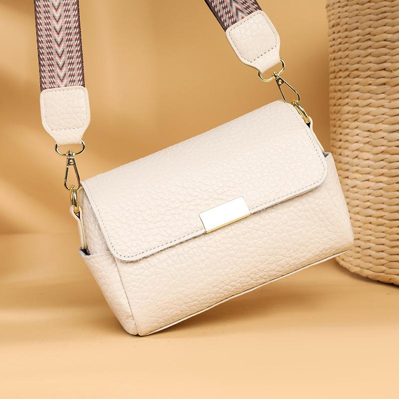Women'S Bag Small Square Bag Fashionable Small First Layer Cowhide Shoulder Messenger Bag Casual Tide