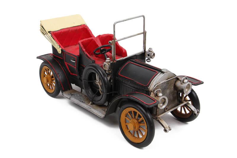 

Decorative Metal Car