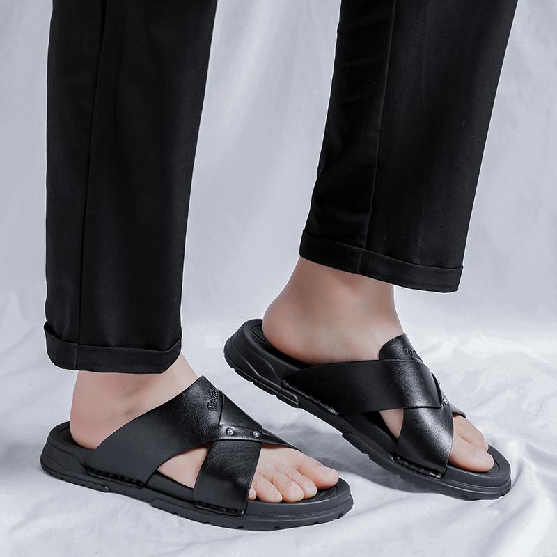 MódaLéto Pánské Sandály z Pravé Kůže Venkovní Plážové Sandály Gumová Podrážka Měkké Černé Pantofle se Silnou Podrážkou Pánské Římské Sandály