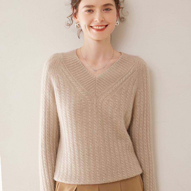 Women's Thick V-neck Cashmere Sweater: Pure Color Loose Knit for Autumn and Winter