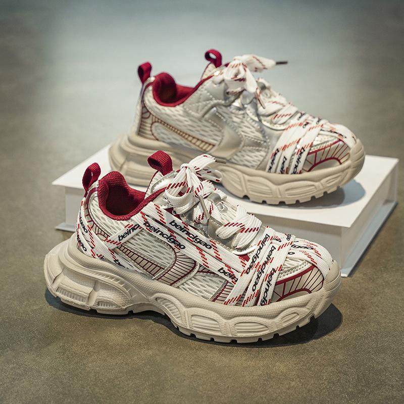 Hong Kong style children's strap dad shoes 2025 spring and autumn new design sense boys Korean version of student sports running shoes