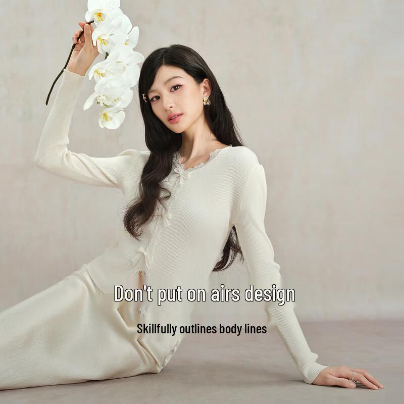 

Qiushui Yiren Women s V-Neck Lace Patchwork Knit Sweater M