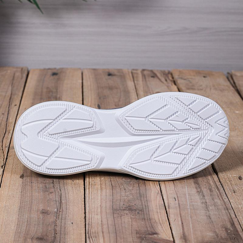 Fashion Casual Slip On Sports Shoes for Women Breathable Soft Sole Knit Sneakers Woman Lightweight Comfortable Walking Shoes Plus Size