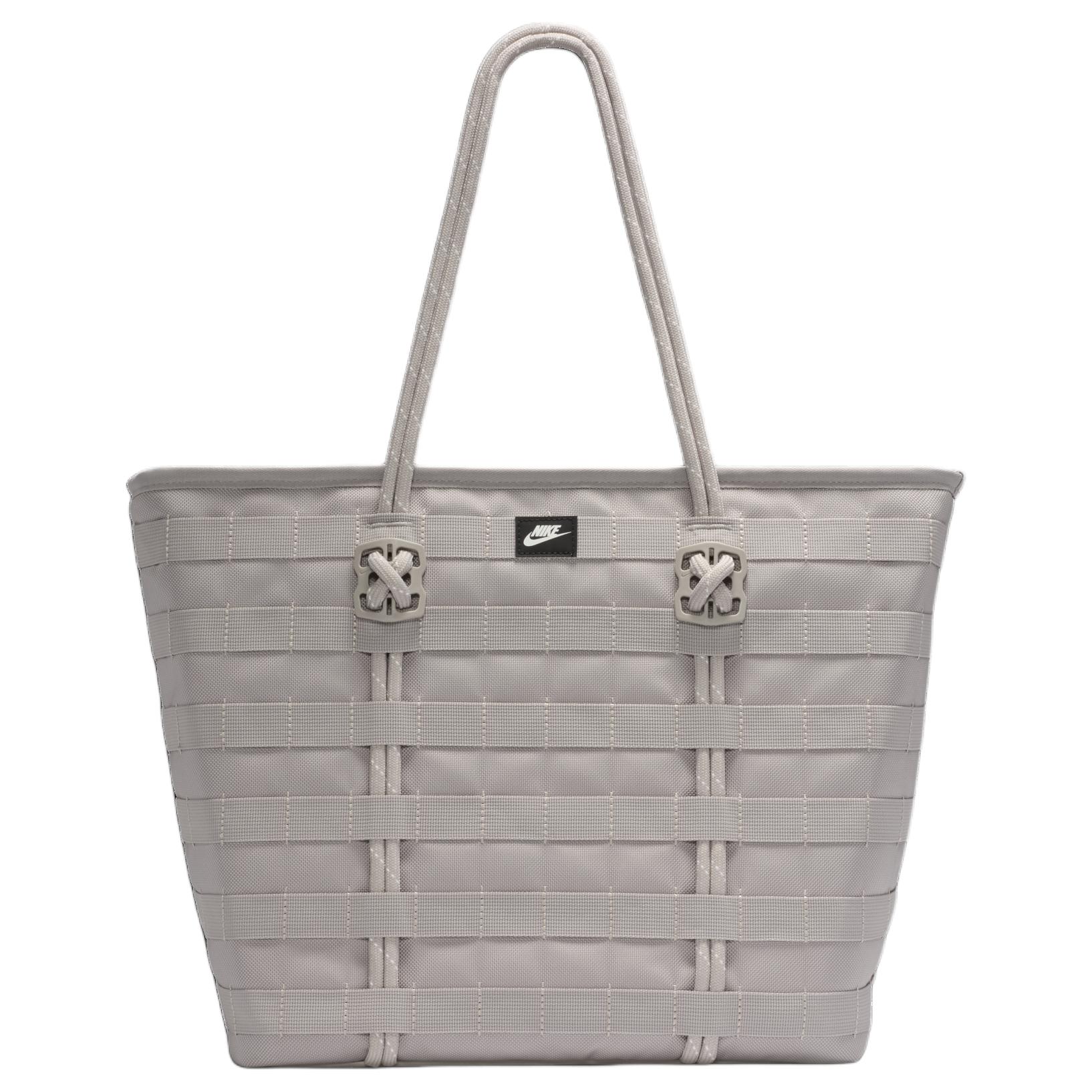 

Сумка-тоут Nike Sportswear Rpm 26 л Повседневная FJ0439-009