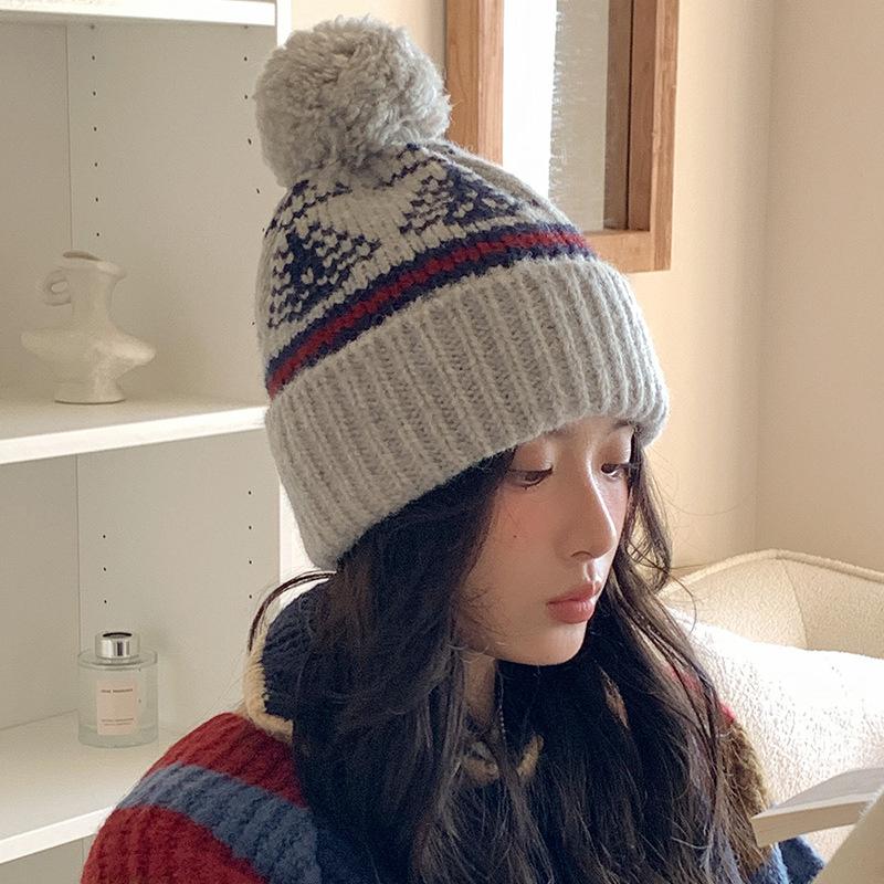 Retro Fair Isle Style Woolen Hat for Women Winter Thickened Warm Knitted Hat Japanese Style Christmas Ear Protection Pullover Cold Hat