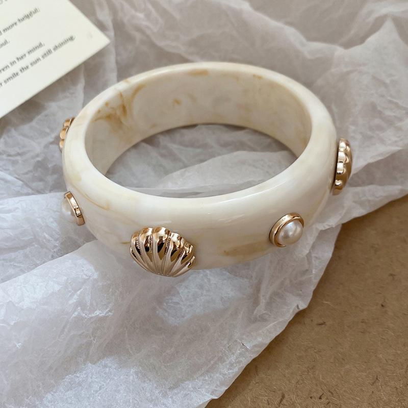 European and American Fashion High-End Marbled Acrylic Bangle Bracelet - Women's Versatile Hand Jewelry