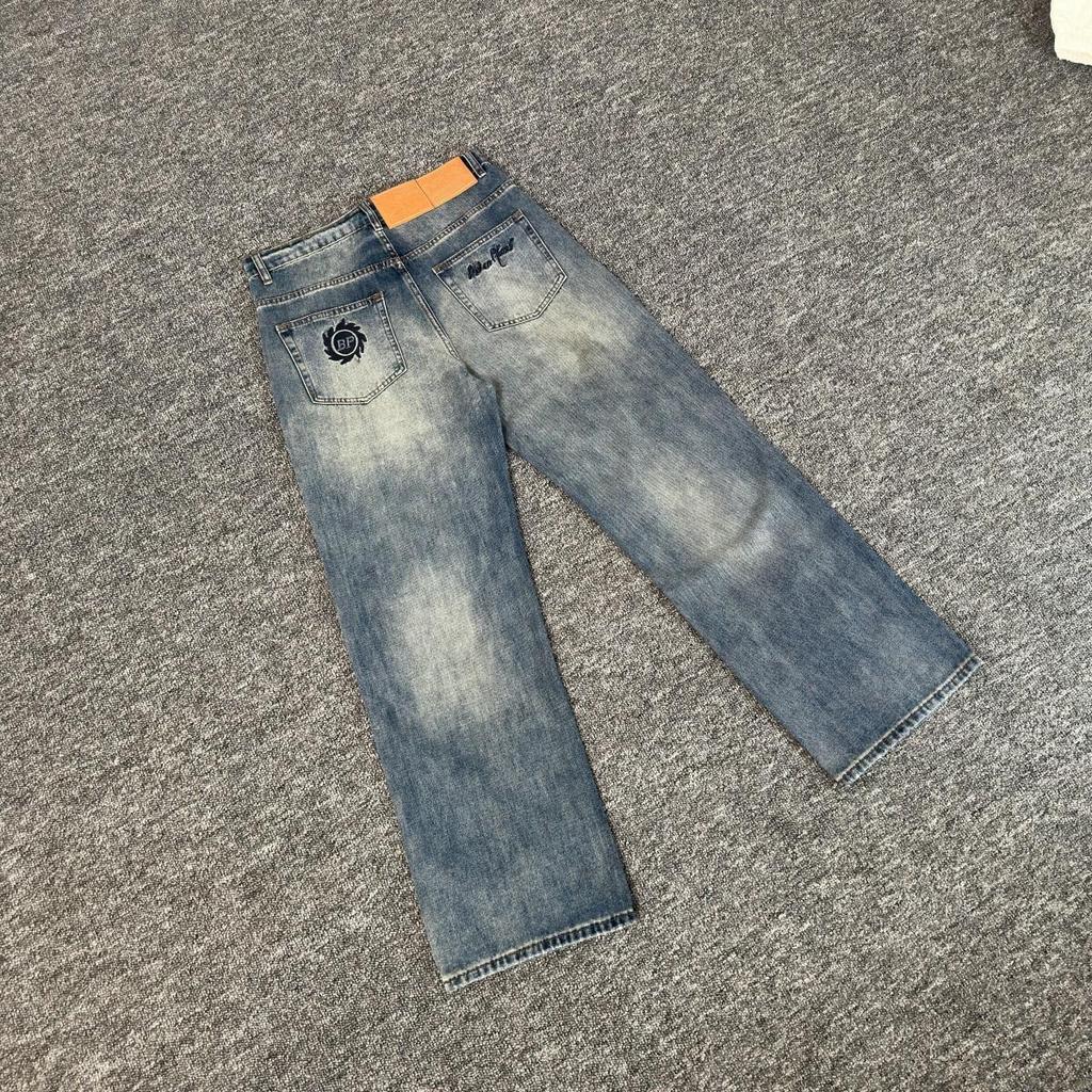 Neue trendige Unisex-Denimjacke mit gesticktem Broken Planet