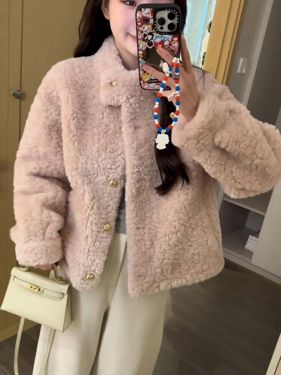 

Stand-up collar fur integrated granular fleece short jacket women s 2025 winter new thickened loose furry top L рожевий