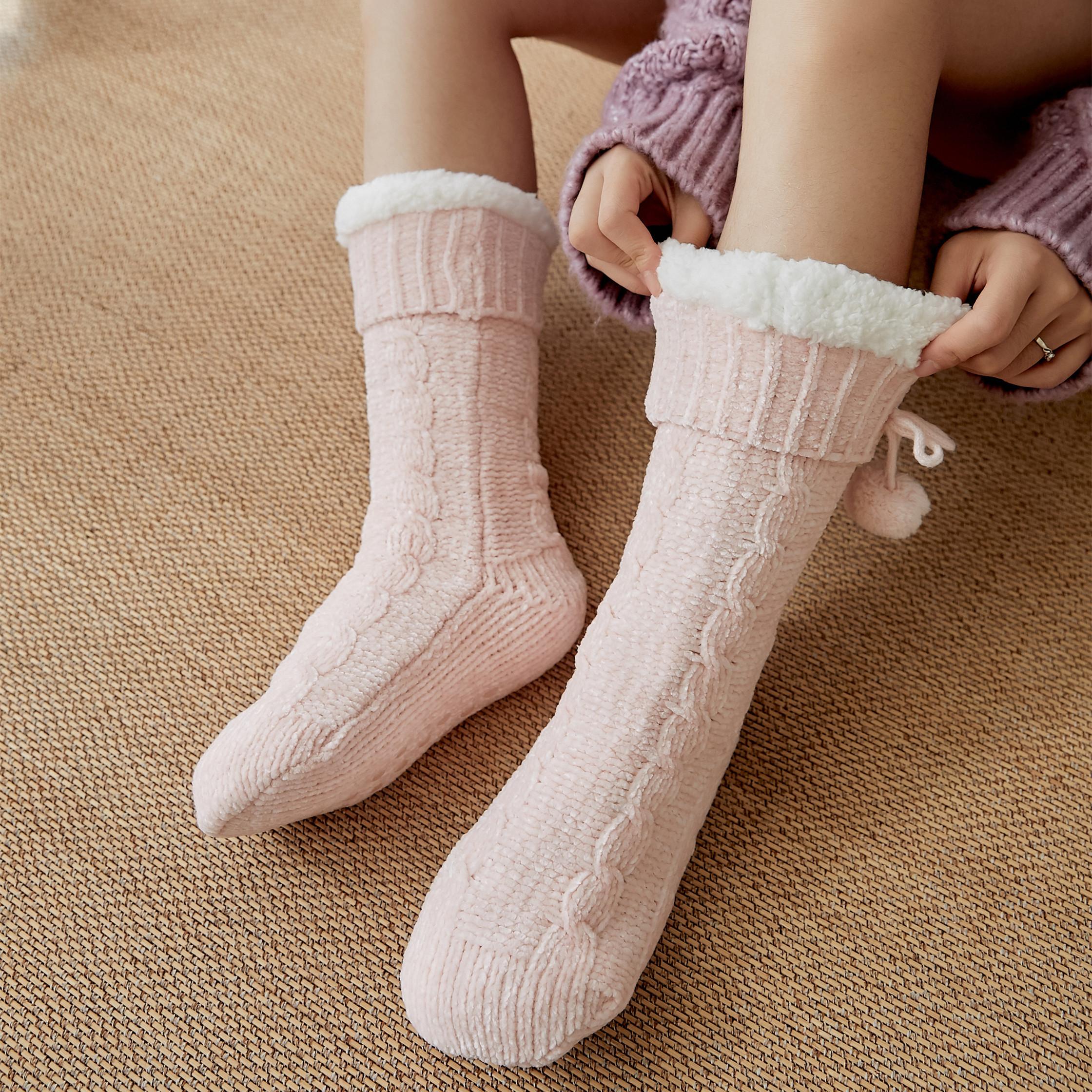

Носки-тапочки, женские осенние и зимние бархатные носки из кораллового флиса, домашние носки с ковром для сна