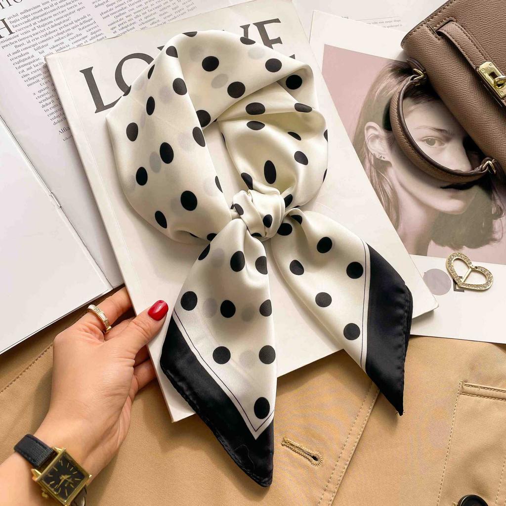 [Complete Works] Black and white simple cashew flower silk scarf premium waist ethnic style waist scarf decorative headscarf scarf workplace