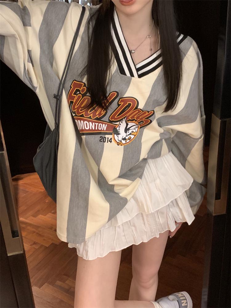 Women's V-Neck Striped Baseball Colorblock Sweatshirt - Sporty, Casual, Long-Sleeve Spring 2025 Style