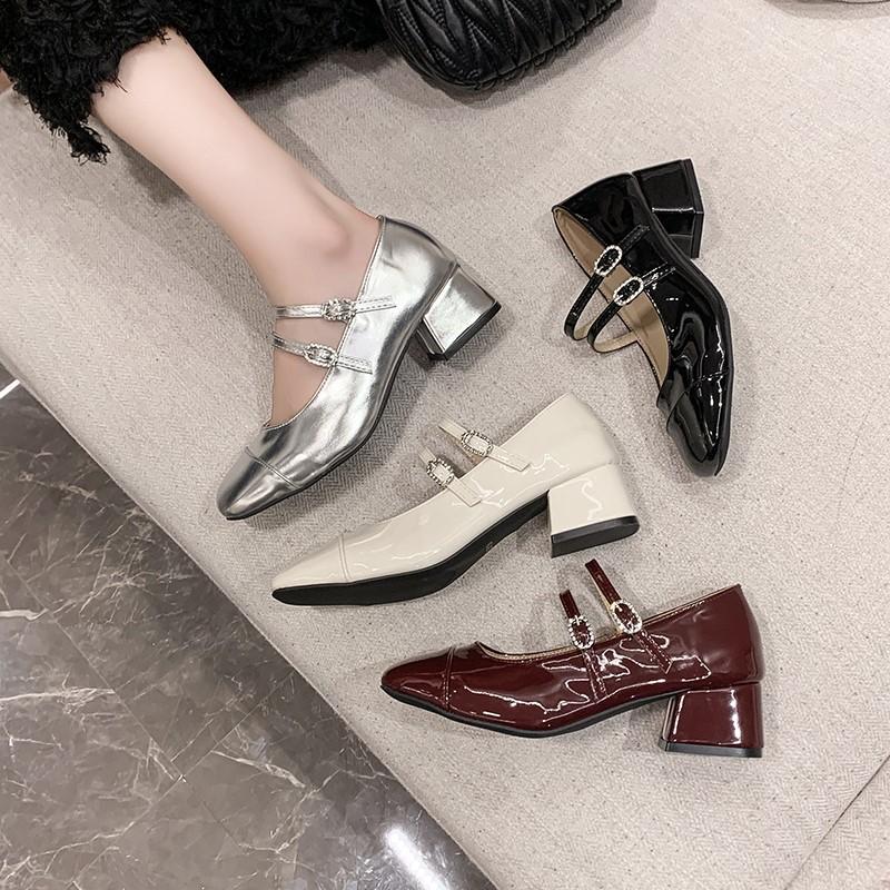 French Small Fragrant Style Square Head Thick Heel Summer New Women's Outer Wear Light Mouth One-word Buckle Belt Fashionable and Comfortable Si