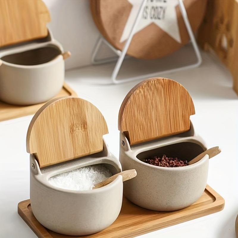 Japanese Style Ceramic Seasoning Jar Bamboo Lid Spice Jar With Spoon Kitchen Sugar Salt Spices Storage Box Household Container
