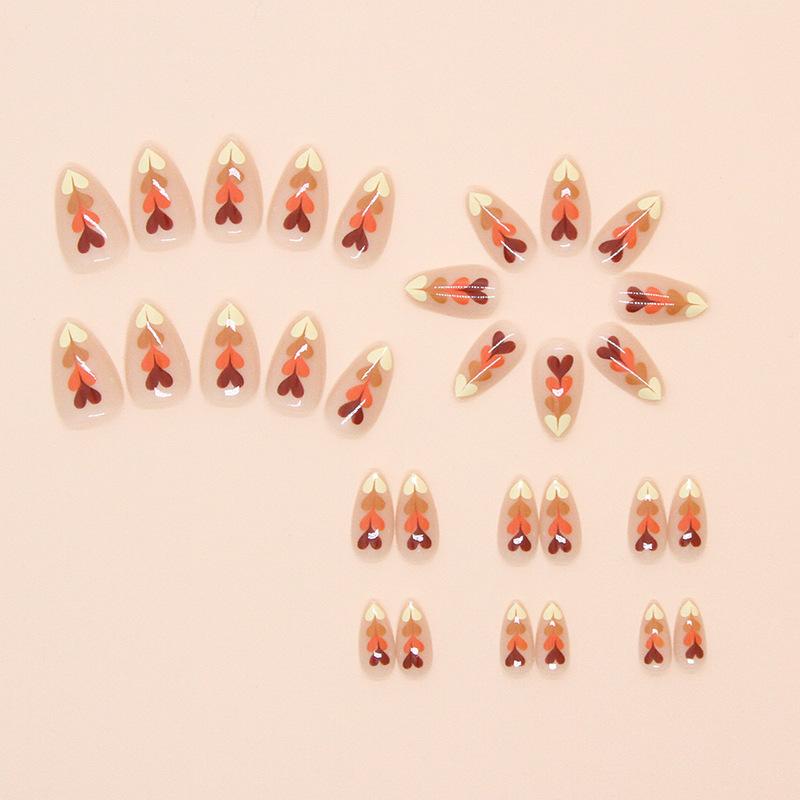 Falsche Nägel Tragen Nagelstücke Herbst Tannenzapfen Falsche Nägel Einfache Entfernbare Nagelstücke 30 Mandel-Nägel