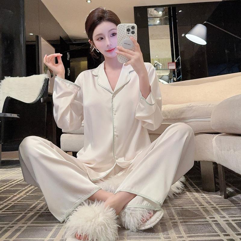 Factory goods 1011 autumn and winter new ice silk pajamas women's Douyin fashion cartoon Internet celebrity fashion loungewear suit