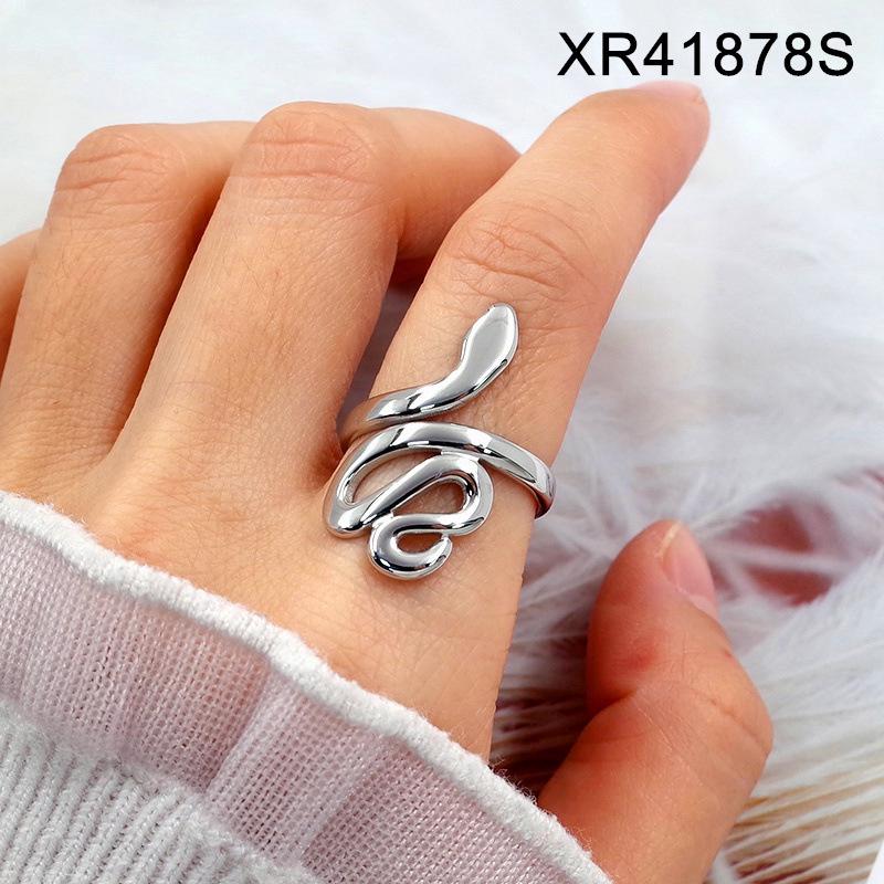 Versatile High-End Snake-Shaped Stainless Steel Finger Ring