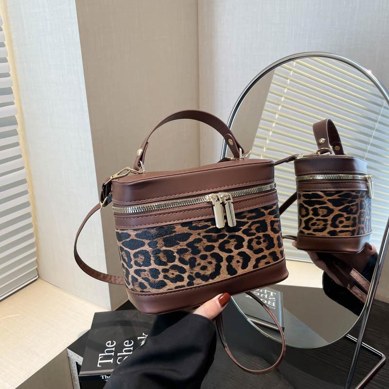 Contrasting Leopard Print Box Small Square Bag Storage Versatile Fashion Trend Handbag Single Shoulder Messenger Bag Women's Bag