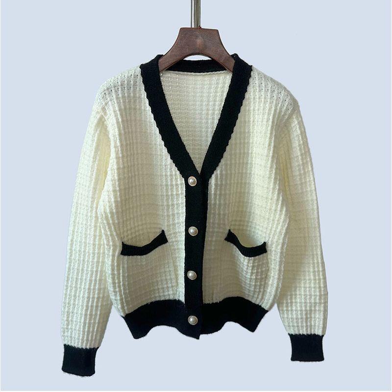 2025 Autumn and Winter New Women clothes Long sleeve Woolen Sweater Women's Loose V-neck Single-Breasted Temperament Cardigan Outerwear