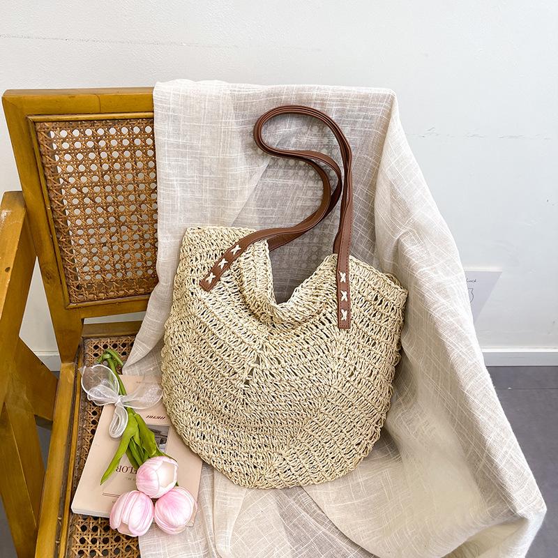 Woven Bag Women's Large-capacity Fashion Versatile Shoulder Bag Fashion Trend Beach Tote Bag