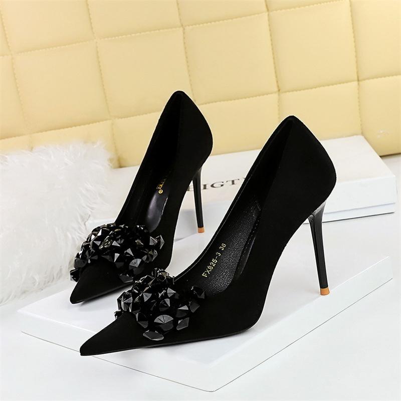 Mode 2024 Neue Mode Spitzschuh Wildleder Strass Damen Pumps Schleife Luxus Edelstein Party Dünner Hoher Absatz Einzelne Schuhe