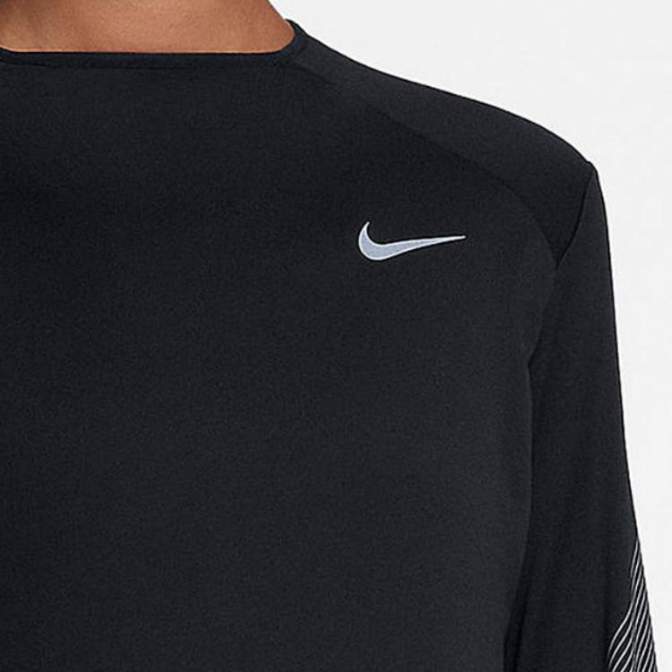 Nike T Shirts Women's Black Crew Neck Moderate 923314-010