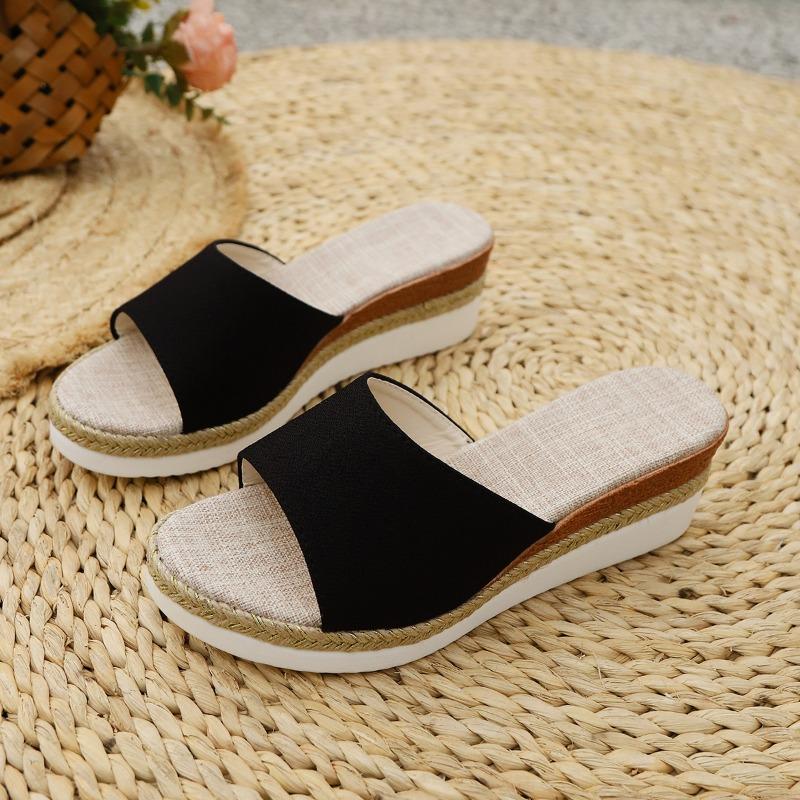 Summer new slope heel slippers women's large size thick bottom medium heel beach fish mouth one-word cool slippers