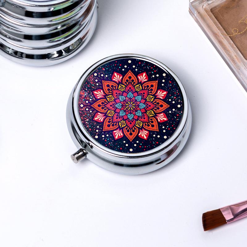 Runder Speicher mit 3 Fächern Einzelnes Fach Metall Kleine Medikamentenbox Schmuckschatulle Faltbar Tragbar Mini-Medikamentenbox