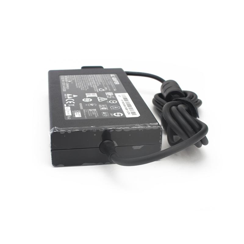 Adaptateur Secteur Chargeur AC pour Ordinateur Portable 19V 7.1A 135W 5.5*1.7MM Pour ACER Aspire V17 Nitro 5 NP515-52 PA-1131-16 ADP-135KB VX5 VN7-792G-59CL