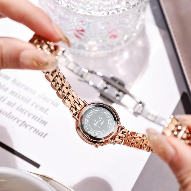 Fashion Light Luxury Gypsy Full Diamond Ladies Alloy Waterproof Quartz Stainless Steel Watch
