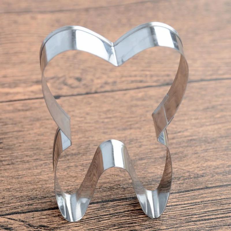 2pcs 3D Tooth Shape Cookie Cutter Stainless Steel Biscuit Tools Baking Cookies Molds Kitchen Cake Decorating Bakeware