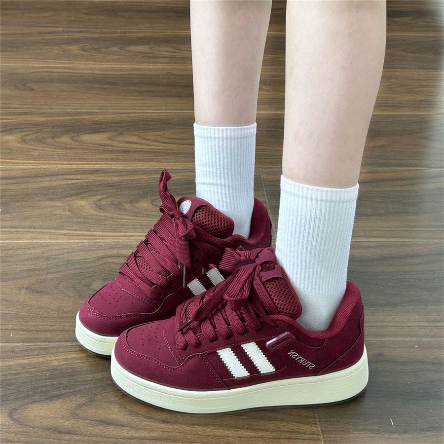 Men's and Women's Hong Kong Style Niche Burgundy Bread Shoes Women's Ins Autumn New Versatile Casual Board Shoes