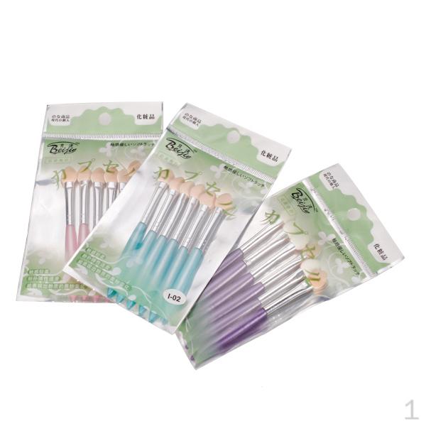 

12x Disposable Portable Makeup Eyeshadow Sponge Brush Tools with Plastic Handle