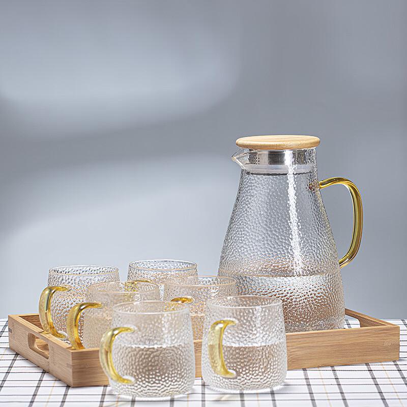 

Li Lang Hammered Plastic Water Pitcher and Cup Set