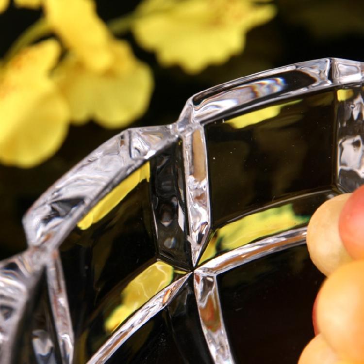 Clear Glass Crystal Covered Storage Jar with Lid for Candy Dry Fruit Dish Organizers Jewelry Trinket Box Home Decors