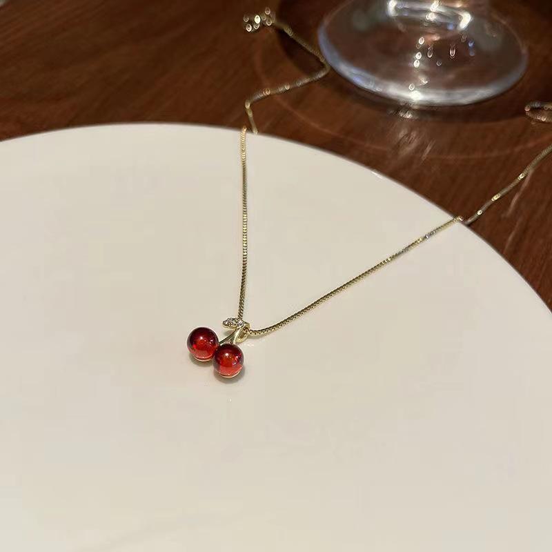 Persönlichkeit Mode Weinrot Kirsche Goldfarbe Anhänger Halskette Für Frauen Halskette Hochzeits Schmuck Geburtstagsgeschenke Neu