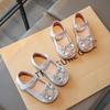 Kids Flat Shoes Shiny Crystal Girls Leather Shoes Round Toes Hook&loop  New Children Princess Shoes Elegant Sweet Ins Trendy